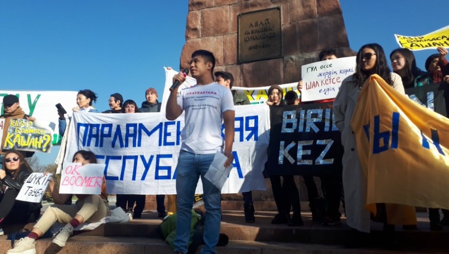 #OyanQazaqstan ("Wake Up Kazakhstan") pro-democracy protest in Almaty