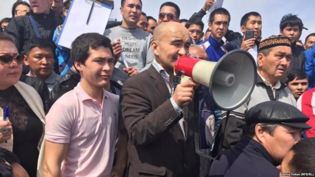 Trial begins for two land rights activists in Kazakhstan
