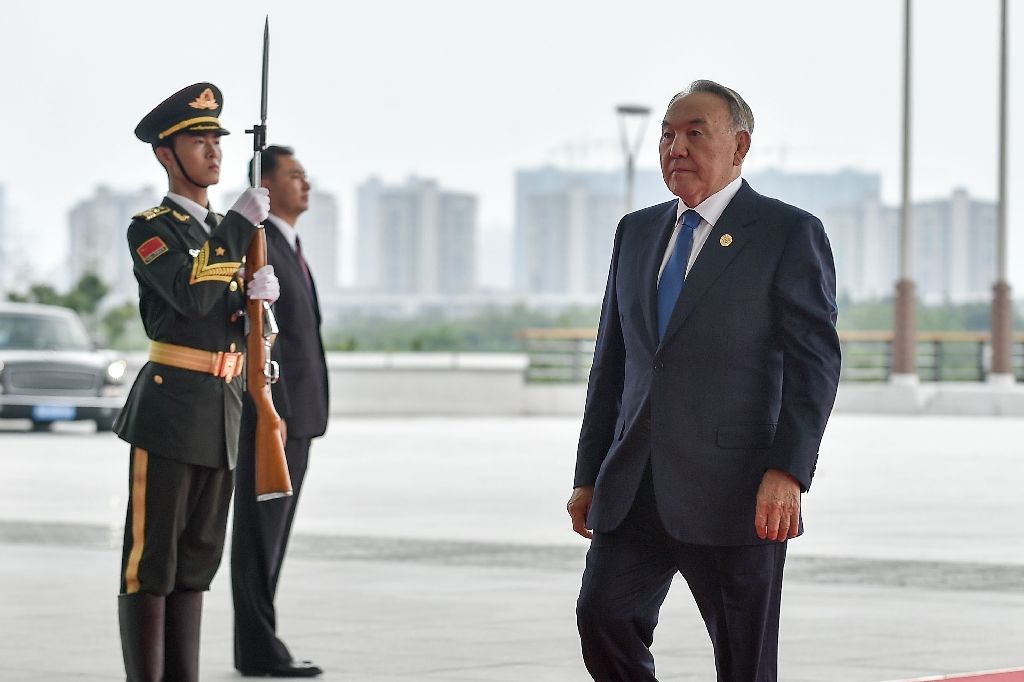 Last Soviet boss standing, Kazakh leader still lacks heir