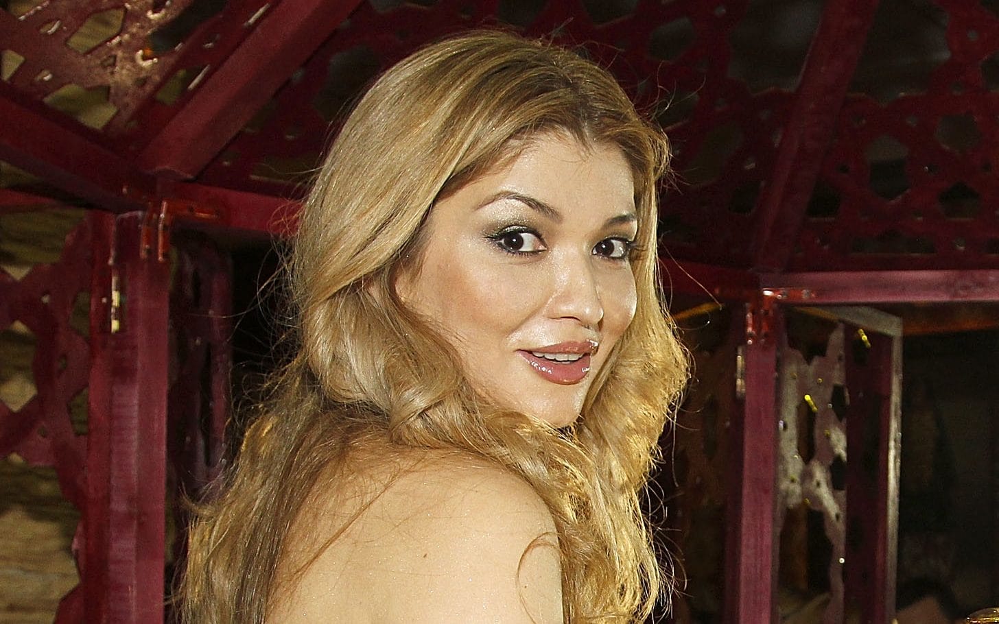 Fears that 'dirty money' paid for Uzbek dictator's daughter's £17m Mayfair and Belgravia homes