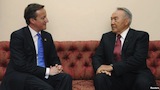  Kazakh dictator renews friendship with David Cameron