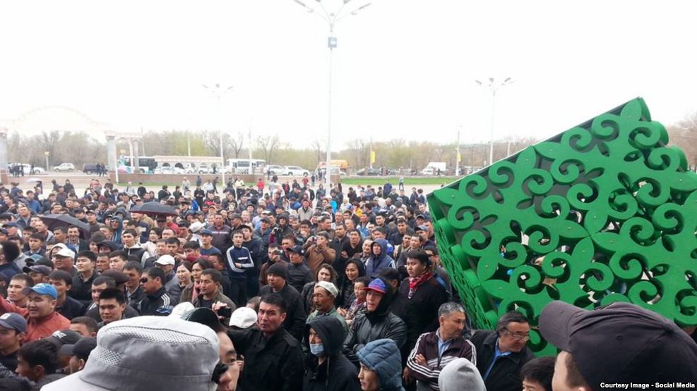 Kazakhstan: Land Protests Intensify, Authorities Sanguine