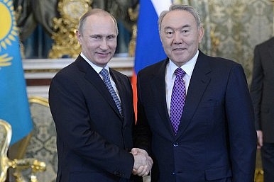 Nervous Kazakhstan 'sensitive' about Ukraine question
